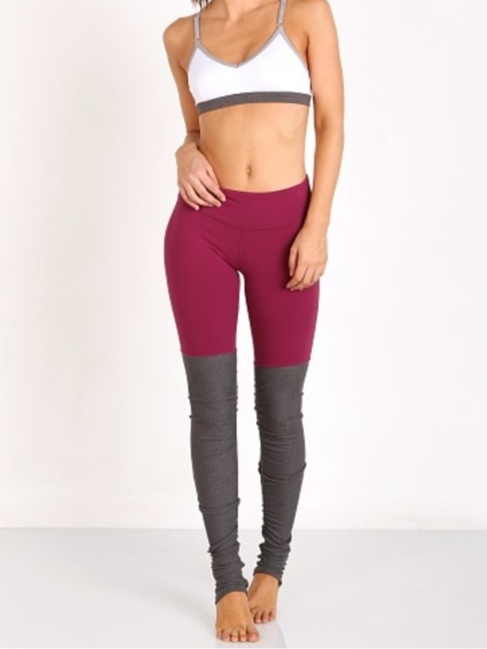 Alo Yoga Goddess Ribbed Leggings Medium Berry Stormy Heather Colorblock